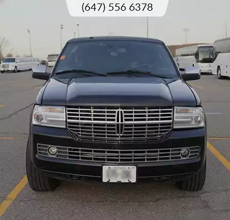 Black Navigator Limo